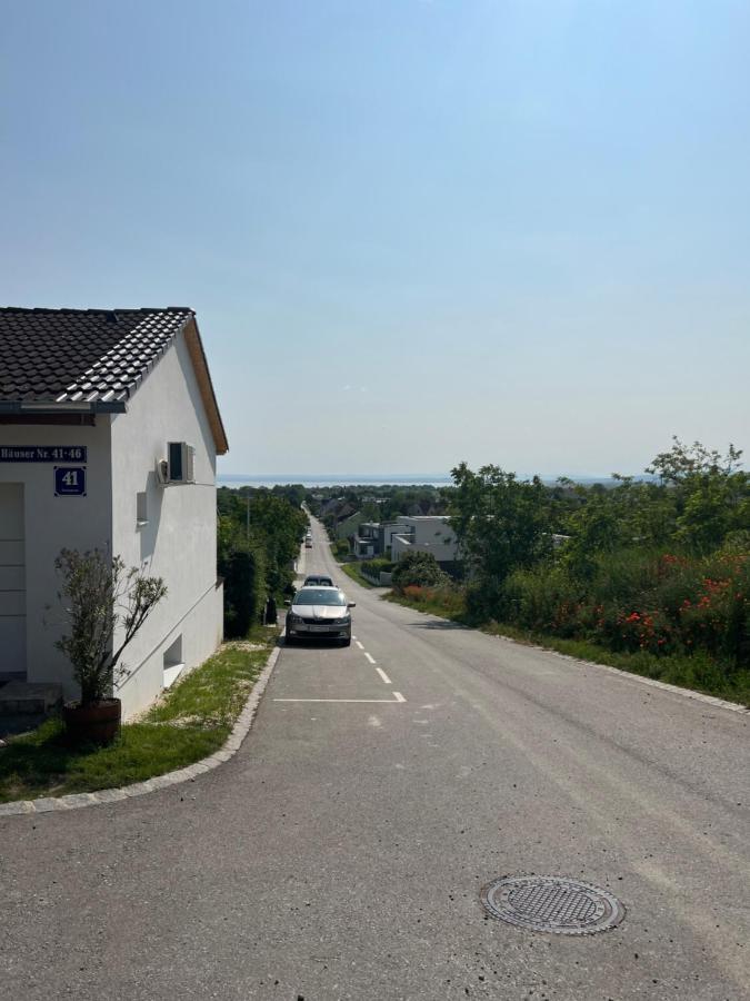 Haus Karner Villa Neusiedl am See Luaran gambar